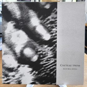 Cocteau Twins – Blue Bell Knoll // LP
